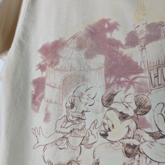 Disney Tiki Kingdom Disneystore T-Shirt Hula Hut Minnie Mouse Daisy L - Picture 8 of 15